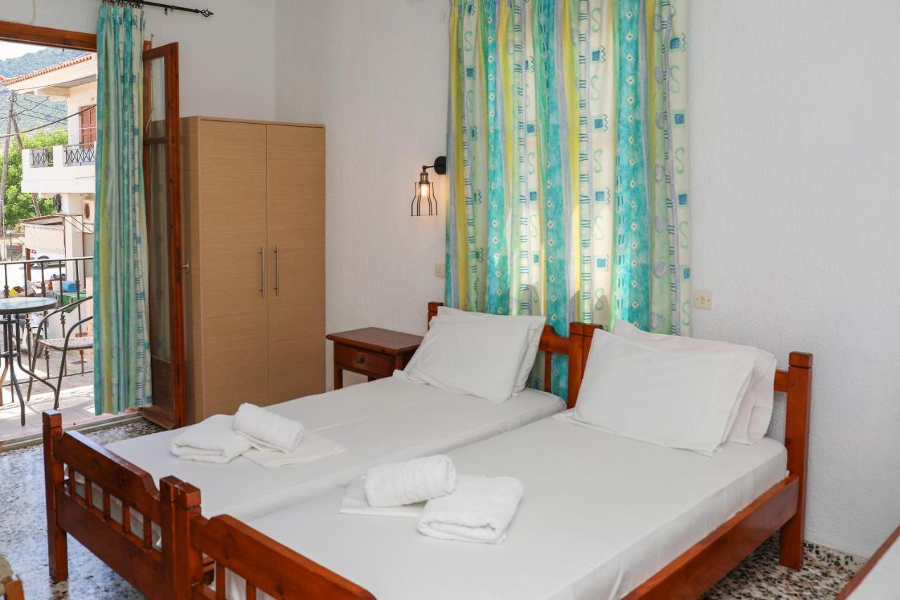 Fotini Rooms Skopelos Town Ngoại thất bức ảnh